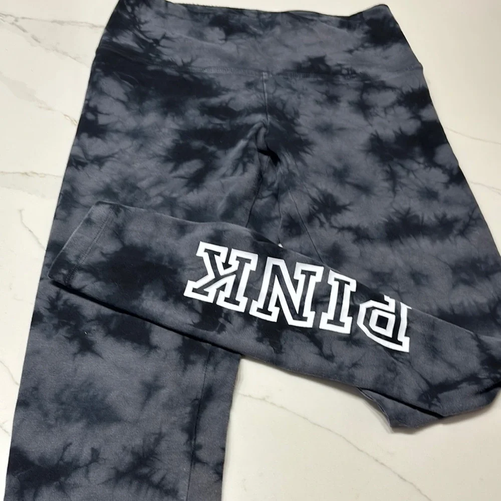 PINK Victoria's Secret Charcoal Tie-Dye Leggings - Picture 2 of 12